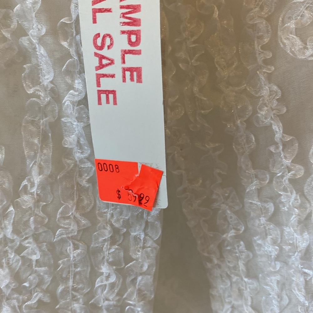 White silk short jacket - Picture 3 of 4